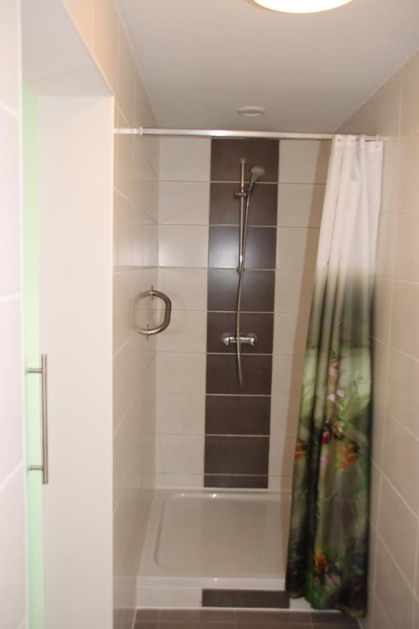 Appartement Juwel Fruithof à Zepperen Extérieur photo